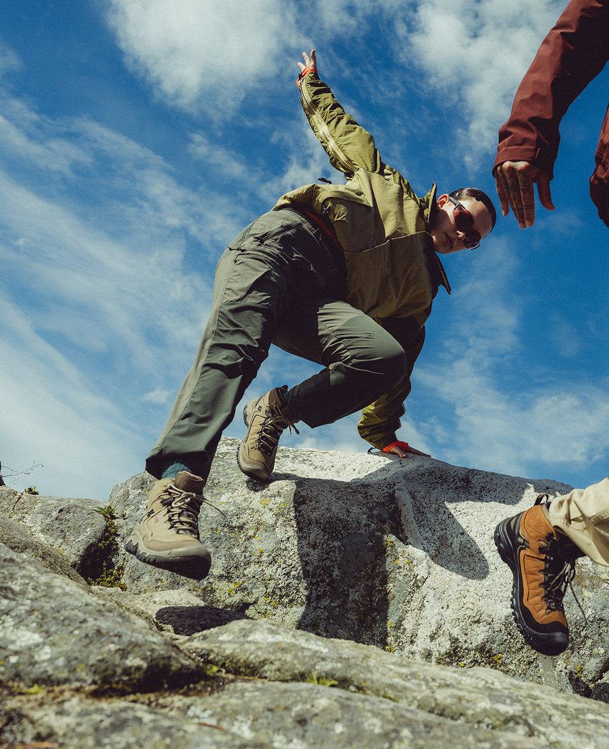 Women's Targhee IV Wide Waterproof Hiking Boot | Brindle/Nostalgia Rose - Image 9