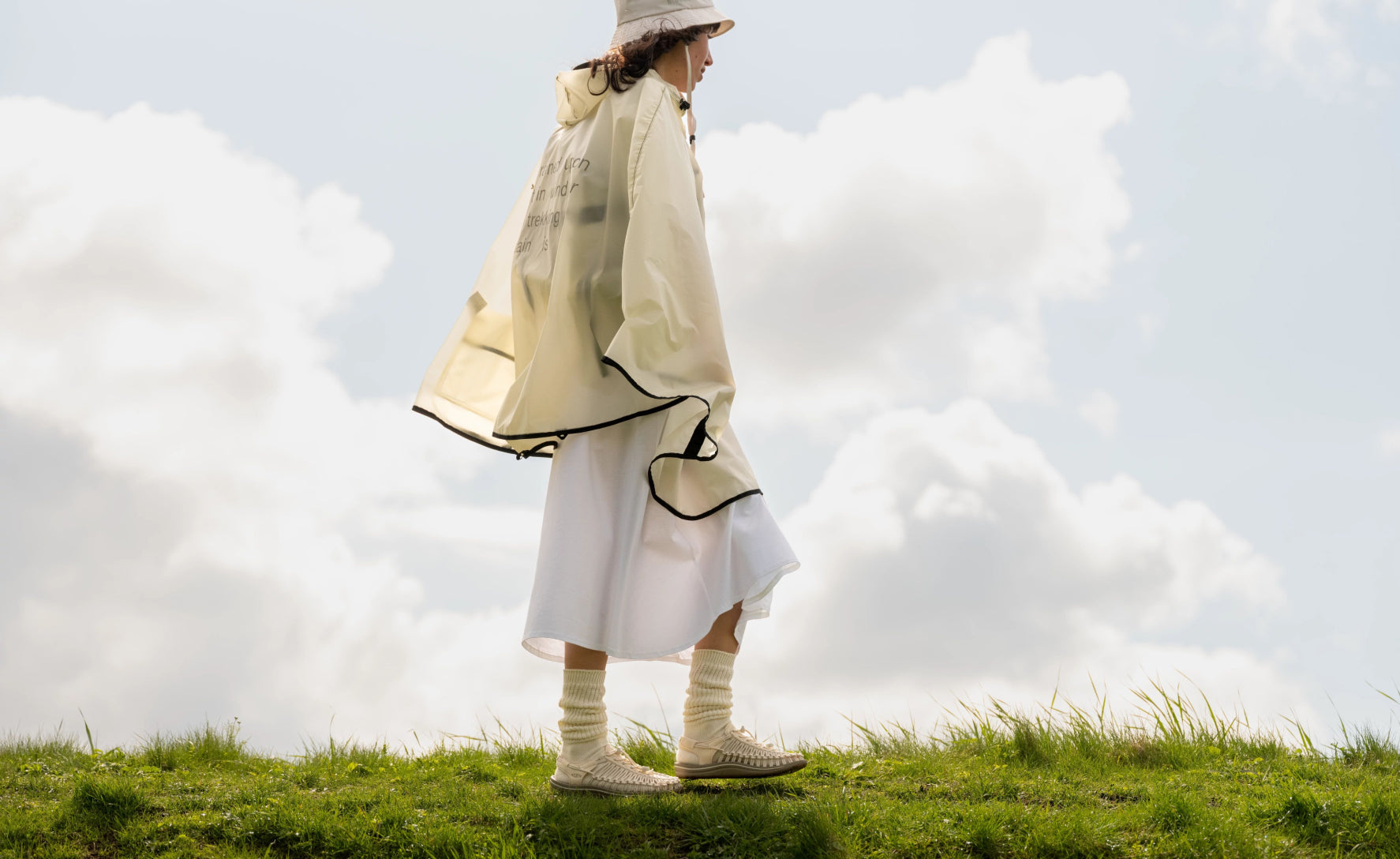 Women's UNEEK Sneaker | Black/Black - Image 7